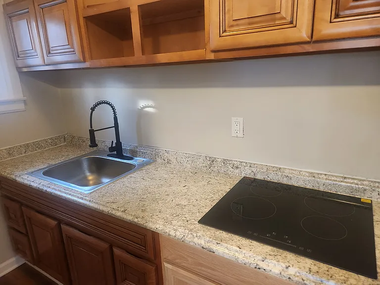 2411 S Shelby St #1 — Photo 18