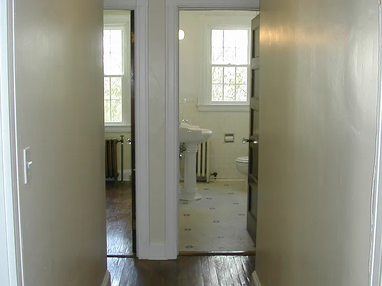 4129 Roland Ave #2A — Photo 5