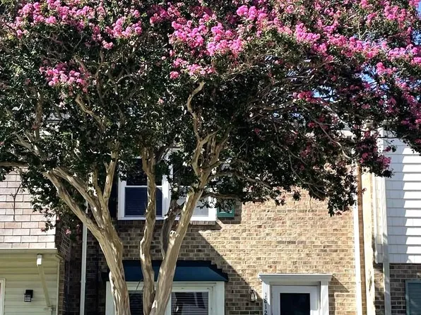 1812 Durham E, Virginia Beach, VA 23454