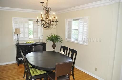 3rd image of 410 S Lois Ave