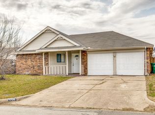 4706 Green Hollow Dr, Arlington, TX 76017