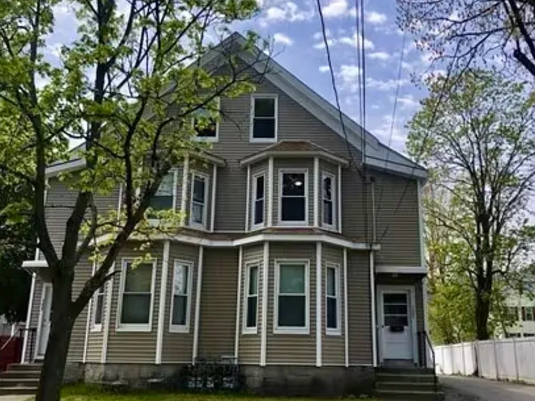 129B Brown St #129B — Photo 1