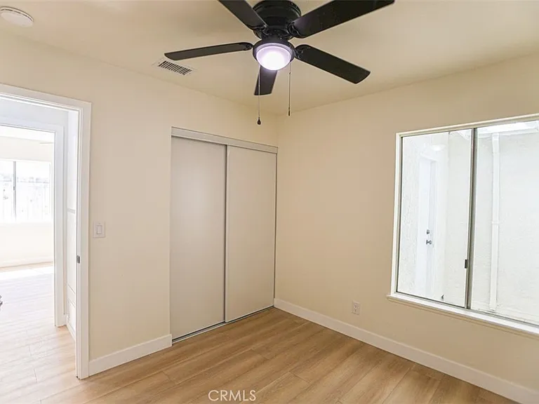 2452 E Brenda St — Photo 29