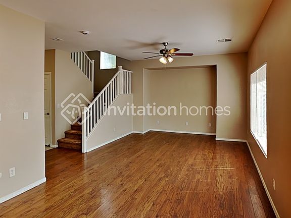 4th image of 1141 Sunny Acres Ave