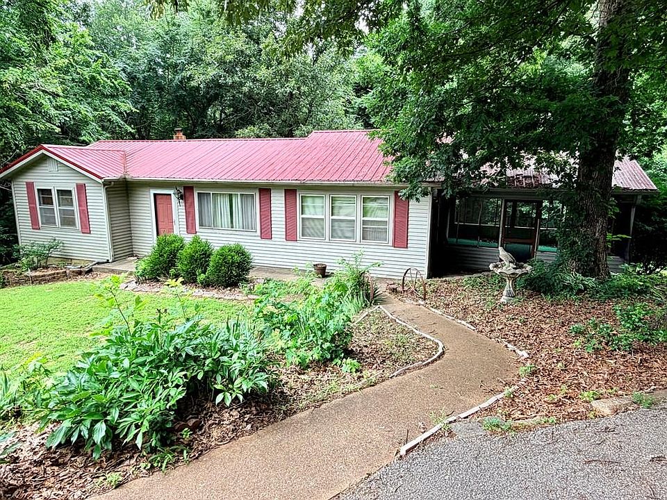 1st image of 2155 Spring Hill Rd