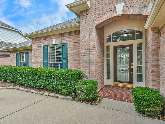 4th image of 16722 Coyotillo Ln