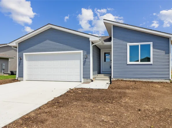 407 NE Allison Ave, Elkhart, IA 50073