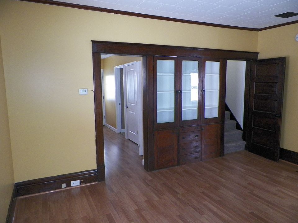 1st image of 50 N Centennial St