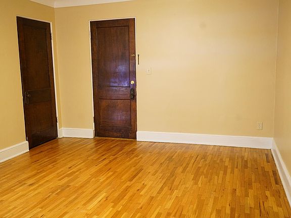 2nd image of 562 Holly Ave APT 104