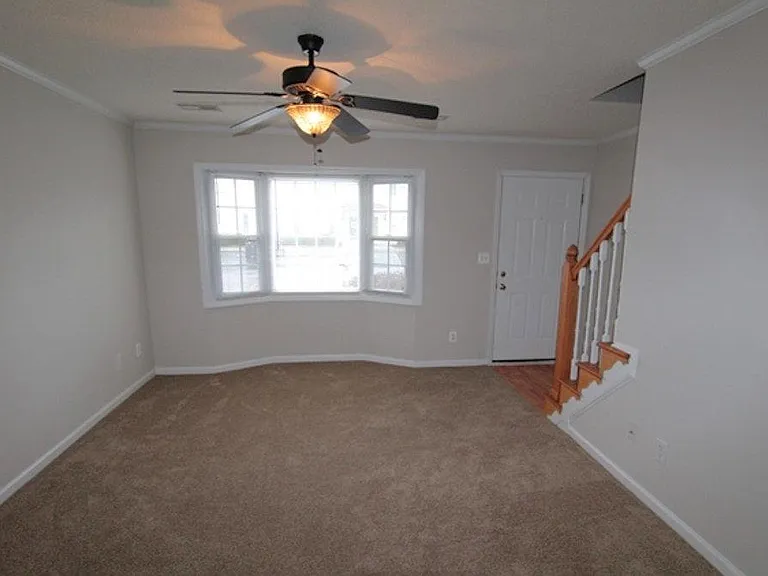 2345 Vineyard Dr #E-4 — Photo 11