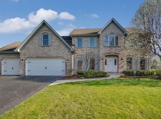 4006 Broadmoor Cir, Naperville, IL