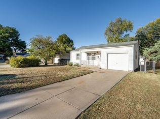 1175 S Pineridge Rd, Wichita, KS 67218
