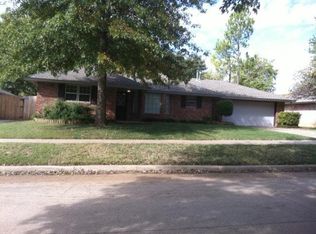 3805 Jim Robison Dr, Edmond, OK 73013