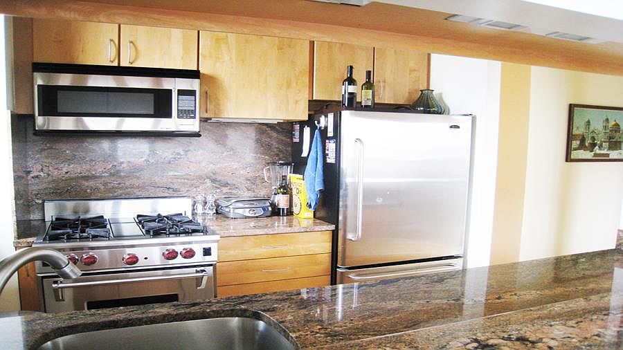 1st image of 2000 Broadway APT 20E