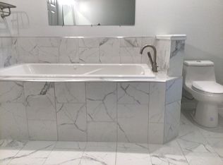 7000 Som Center Rd, Solon, OH 44139