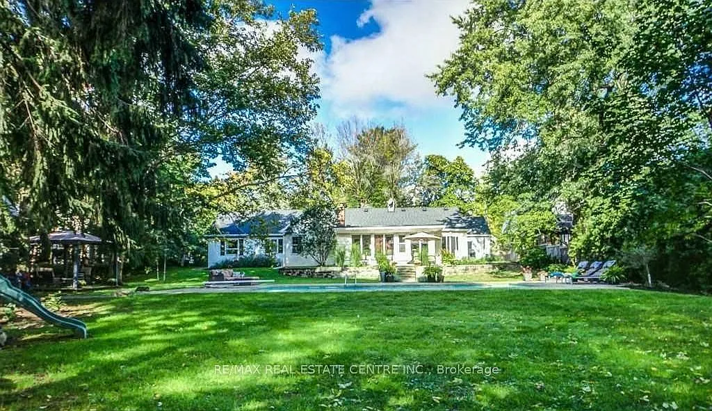 4 bed, $6,399 — Photo 1