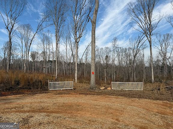 4th image of 275 Emma Cooper Rd