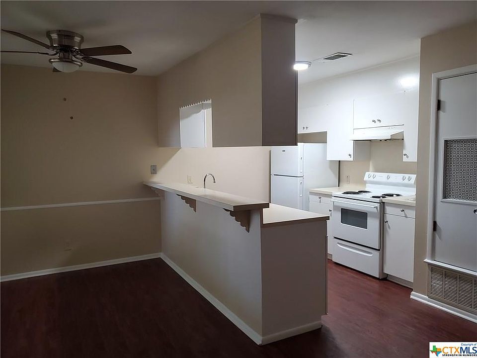 1st image of 1120 N King St APT 202