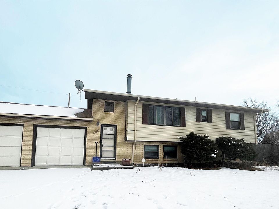 2nd image of 4519 E 11th St