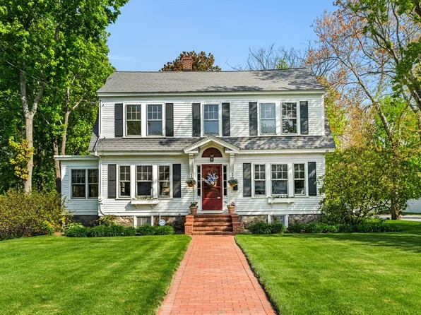 402 Sutton St, North Andover, MA 01845