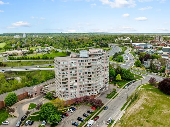 7 Gale Cres Unit 502, Saint Catharines, ON L2R 7M8