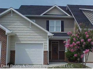 305 Nostalgia Ln, Zebulon, NC 27597