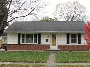 1376 Sussex Rd, Troy, OH 45373