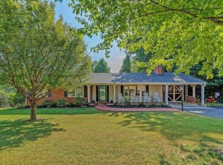 3572 Cedar Ln, Roanoke, VA 24018