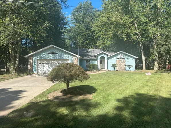 222 Randy Dr, Coldwater, MI 49036