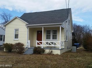 17840 Oak Ridge Dr, Hagerstown, MD 21740