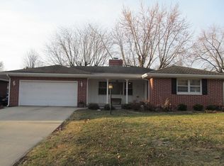 1317 Monroe St, Mendota, IL 61342