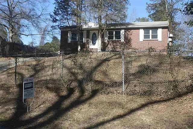 402 Ward St photo 1