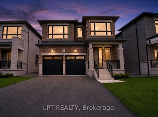 3 Richmond Park Dr, Georgina, ON L4P 0H2