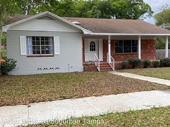 3rd image of 709 N Warnell St
