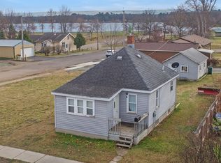 206 1st St SW, Crosby, MN 56441