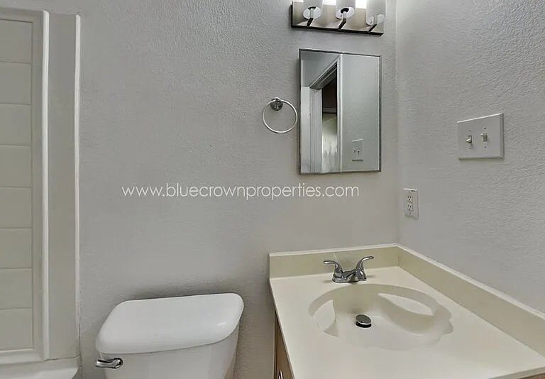 12862 Vassar Dr — Photo 13