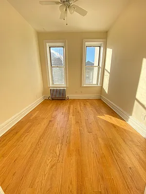 Rented by Compass | media 9