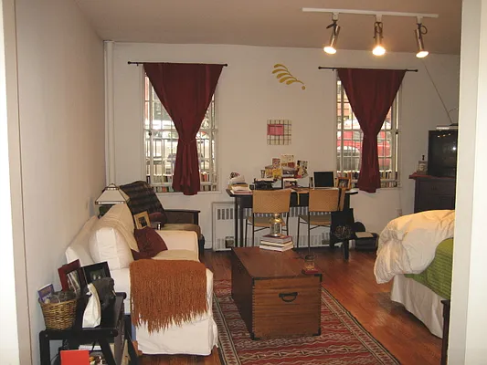 Rented by D'Andrea Craig Realty | media 21