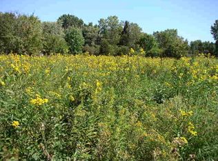 1110 W Alderwood Ln, Lake Forest, IL 60045