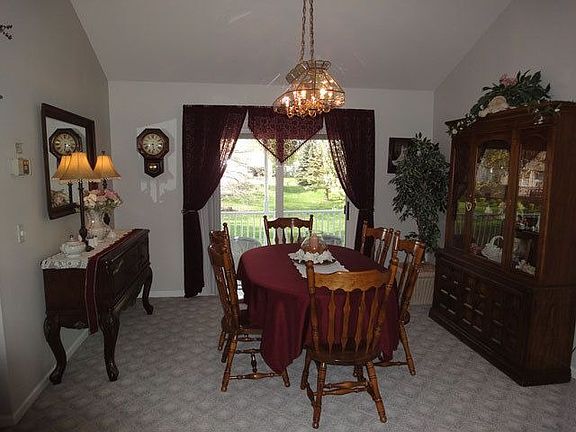 5th image of 674 Breakwater Dr
