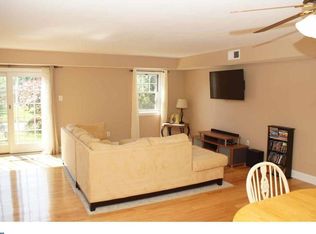 33 Yorktown Ct, Blue Bell, PA 19422