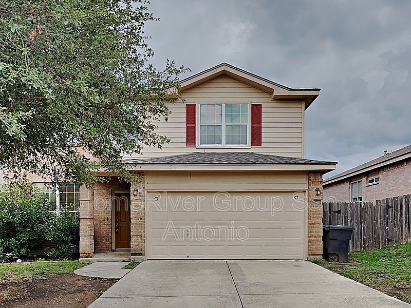 1st image of 2911 Encino Robles