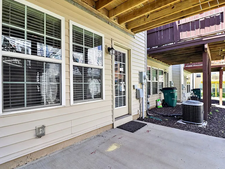 7749 Jackson Pond Dr — Photo 15