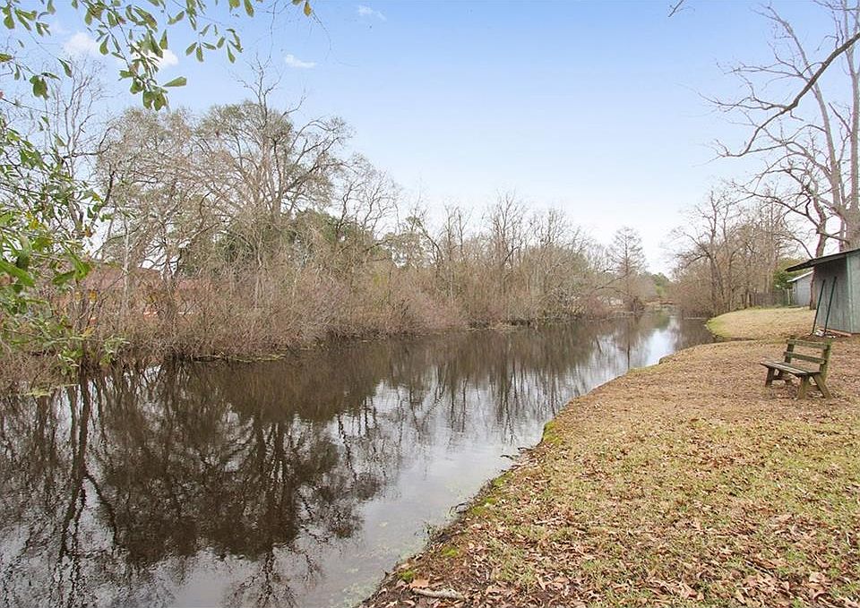 6208 Tennyson Oaks Ln, Alexandria, LA 71301 Zillow