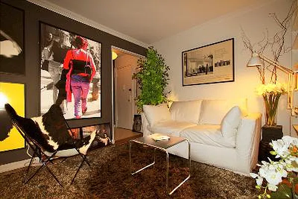 Sold by Corcoran | media 5