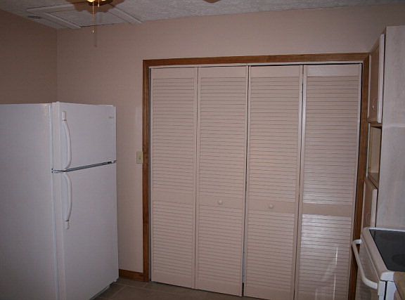 4th image of 200 Cliffbrook Dr