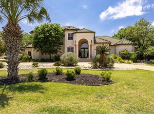 8608 Willow Wind Dr, Boerne, TX 78015