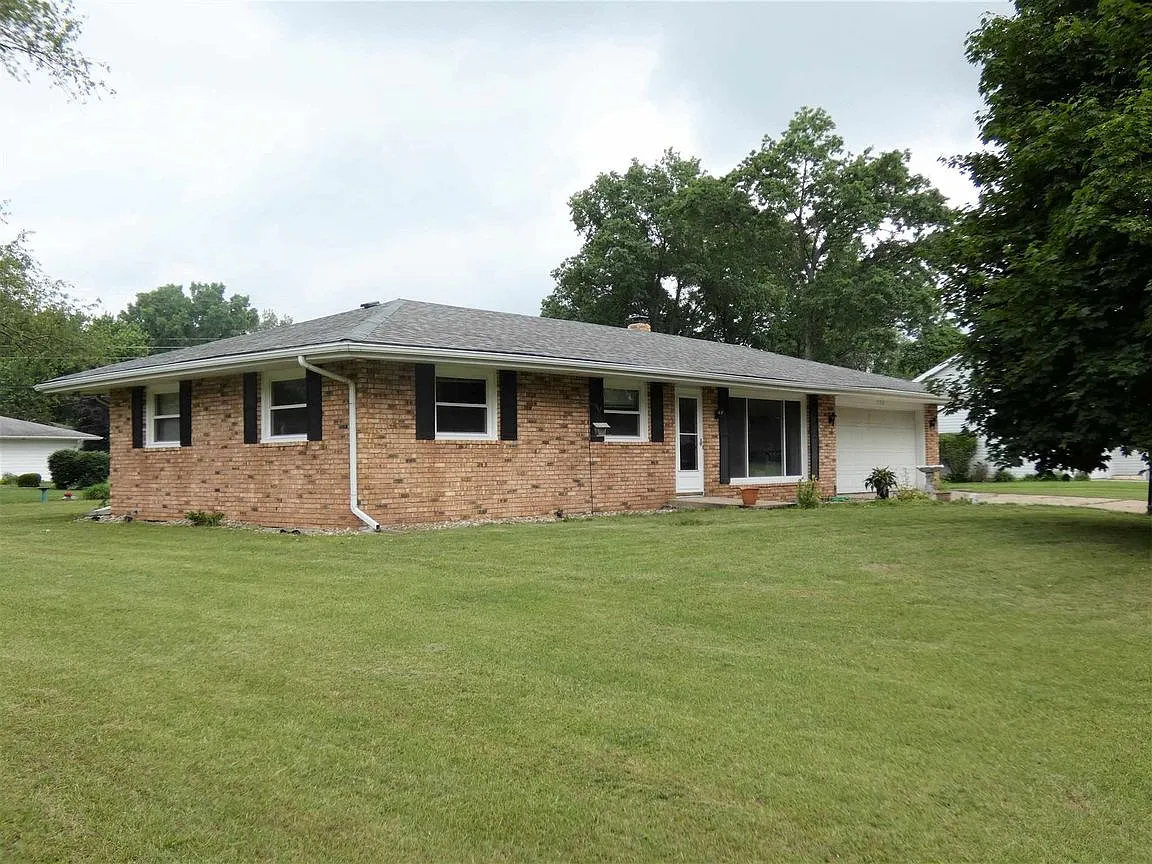57343 Alan Rd photo 1