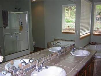 5th image of 10911 134th Avenue Court Kp N