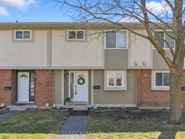 3915 B Old Richmond Rd #137, Ottawa, ON K2H 8T9